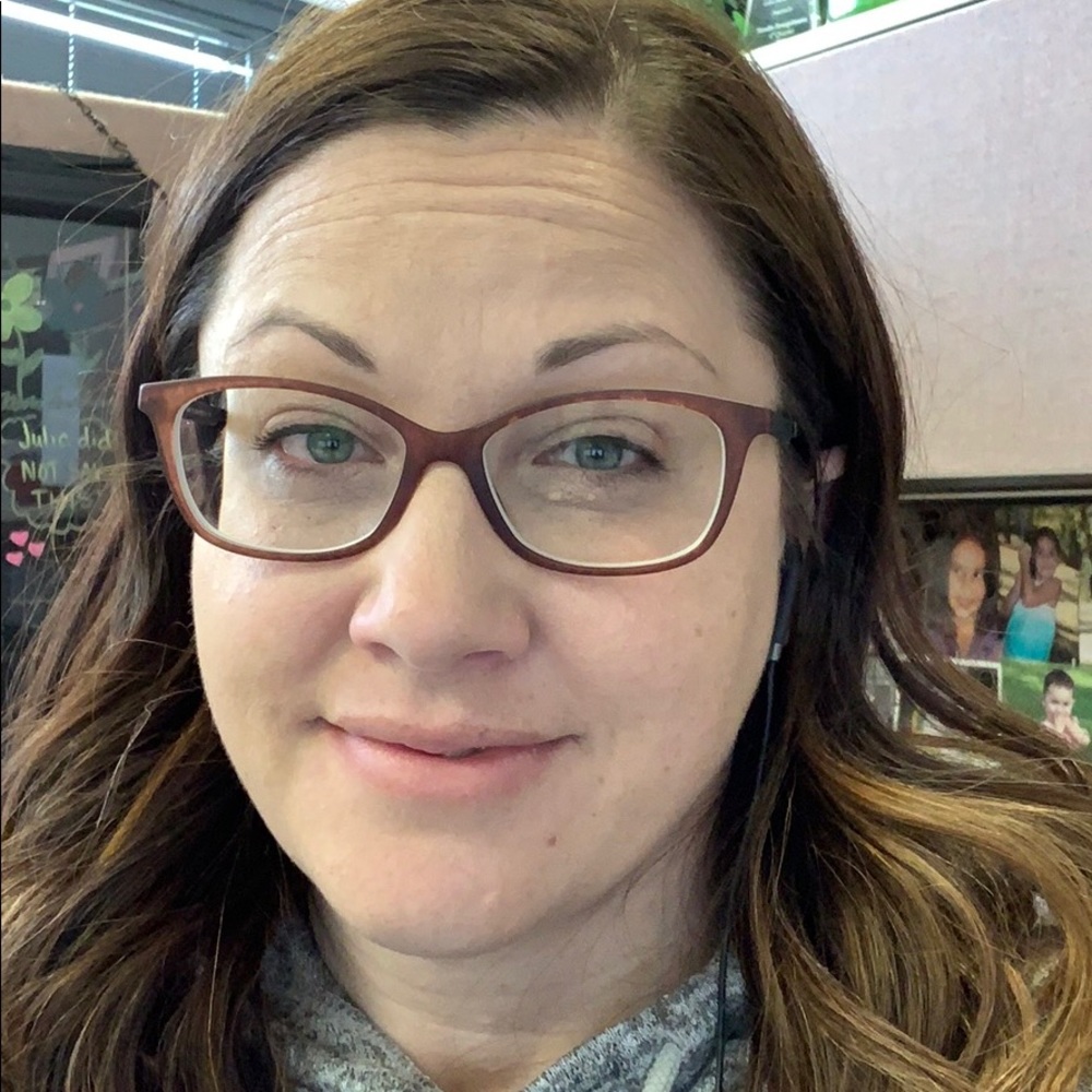 Meet your Posher, Manda